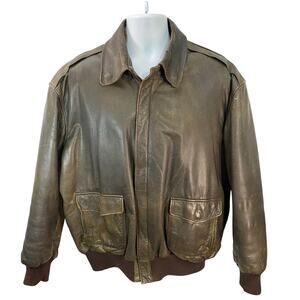Vintage LL Bean Mens 46L Leather Bomber Flight Jacket Thinsulate 26x27